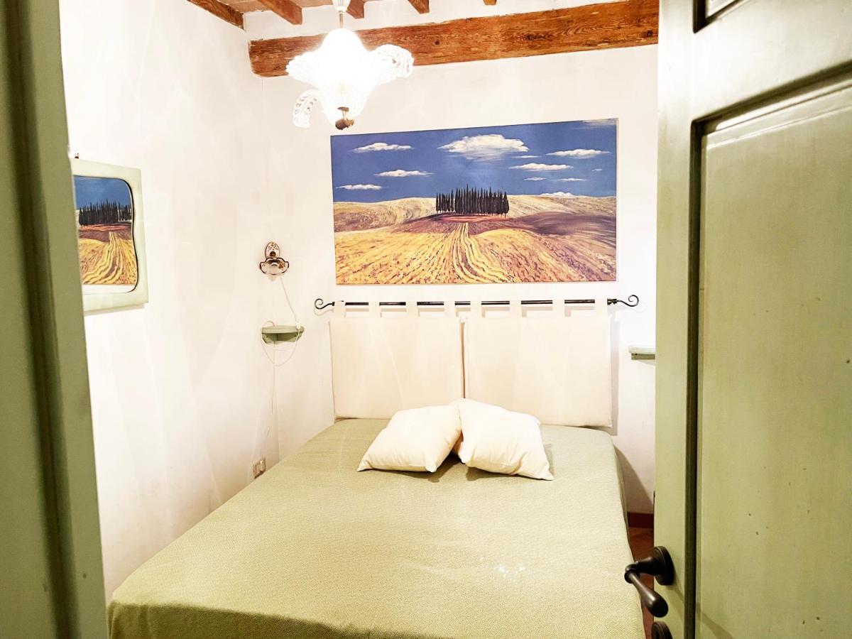 Angolino Appartamento In Centro E Terme A 10 Min San Quirico dʼOrcia Buitenkant foto